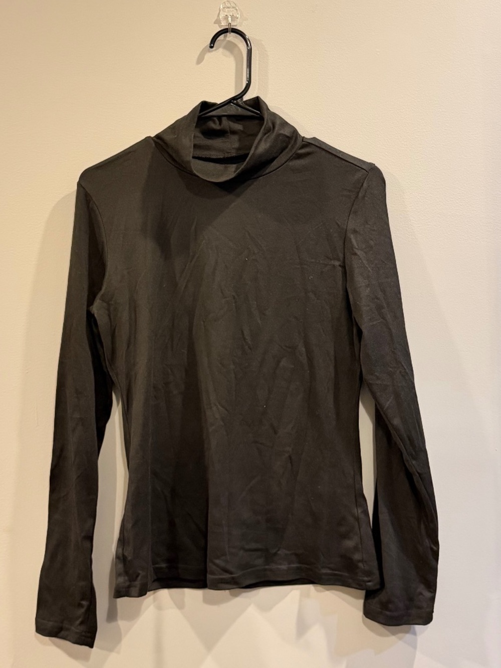 Turtle neck, Color: Black, Size: Medium, Brand: SHEIN
